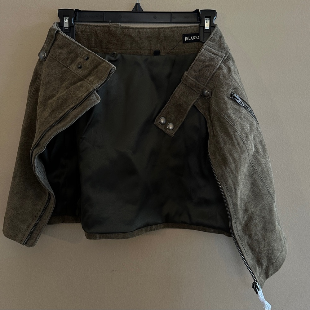 WOMEN'S 100% LEATHER ZIPPER SKIRT - Picture 9 of 11